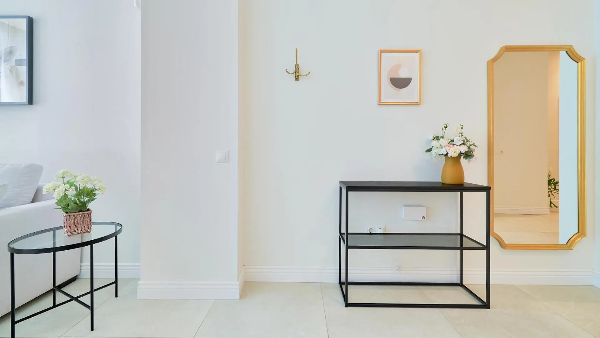 Sun-Kissed Getaway Apartment Malaga