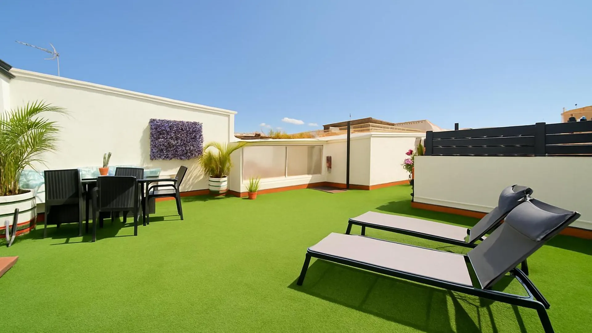 Sun-Kissed Getaway Appartement Málaga